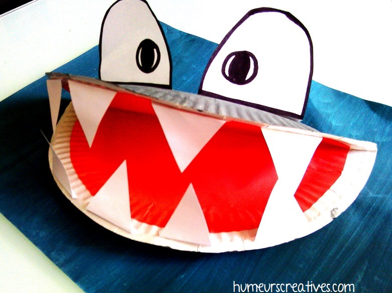 fabriquer un requin avec une assiette en carton