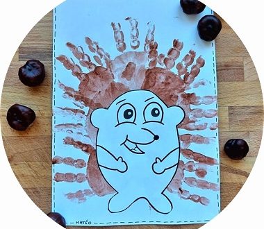 Bricolage d'automne pour enfants : réaliser un hérisson avec les empreintes de mains