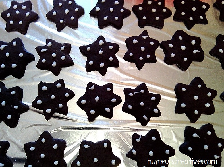 Biscuits de noel au chocolat et à la cannelle