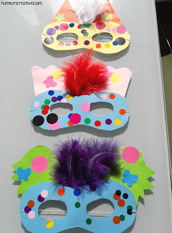 Masques en Papier Découpé Mardi Gras Masques de Yeux en Papier Masque de Mascarade Unie 40 Paquets 