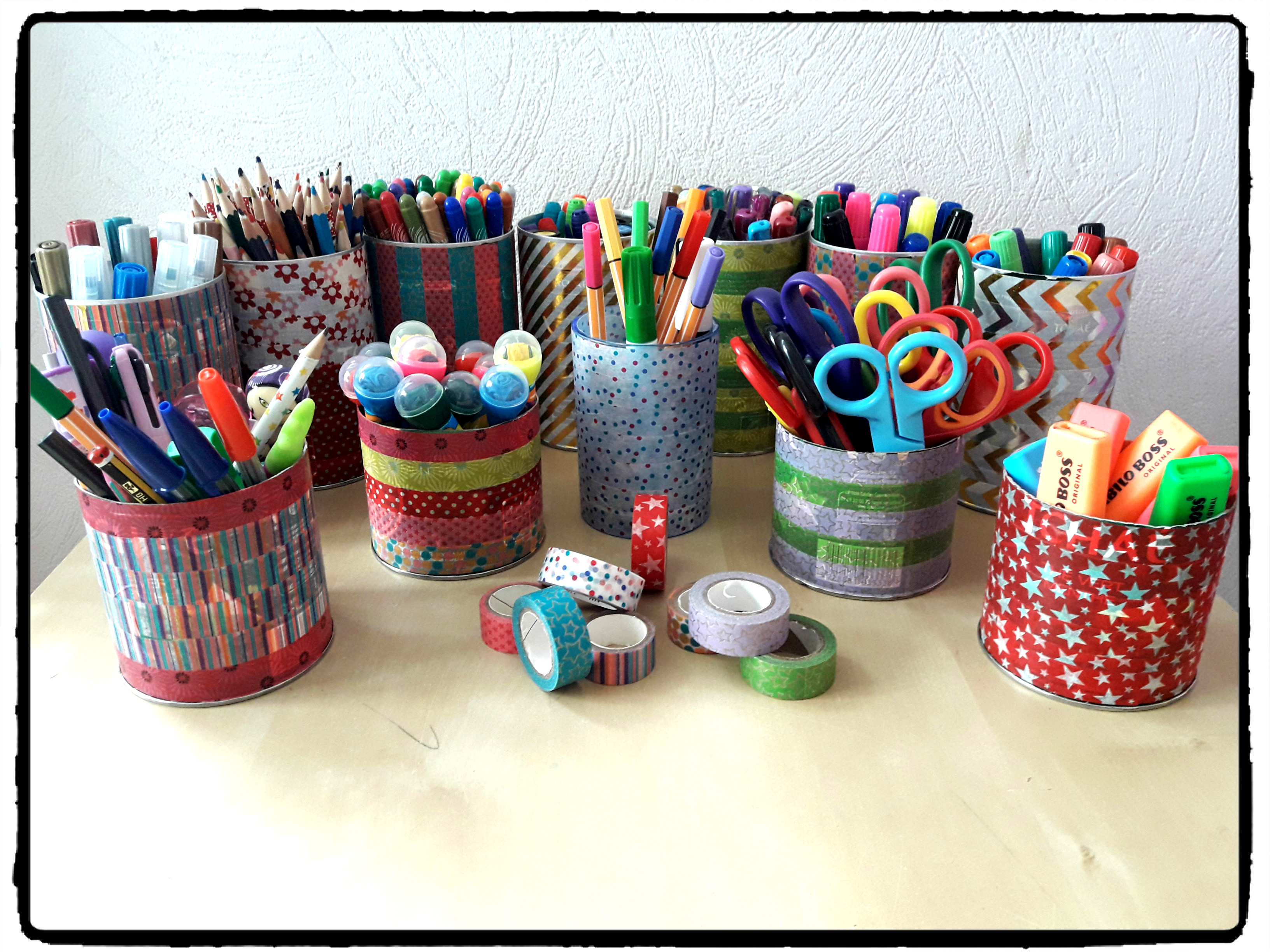 Activité manuelle : Fabriquer un pot à crayons recyclé - Idées conseils et  tuto Activité manuelle enfant