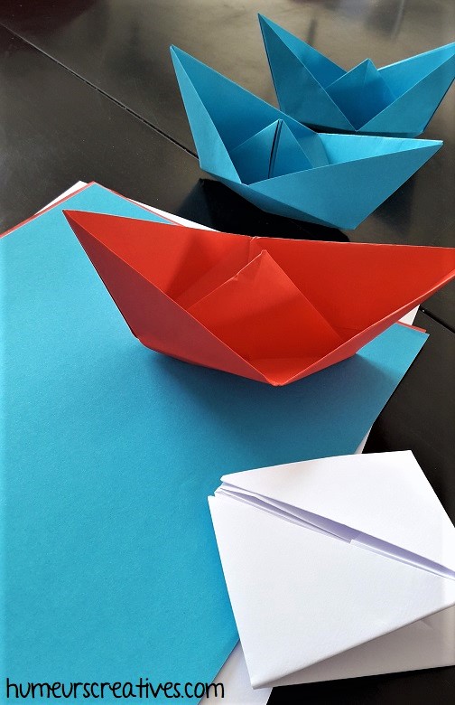 bateau en origami en guise de petits ramequins apéros