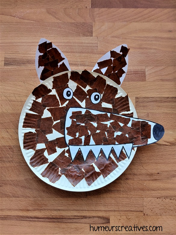 Loup réalisé avec une assiette en carton